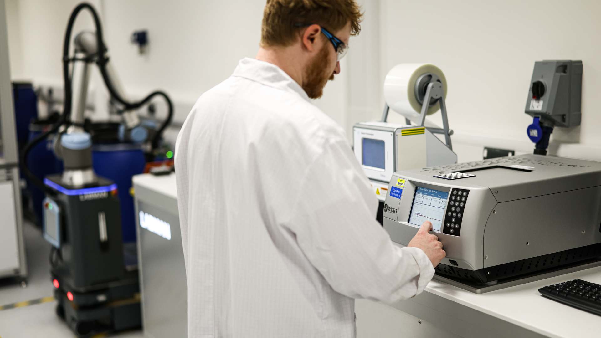 CPI expert operating a piece of equipment at CPI's Intracellular Drug Delivery Centre. CPI expert operating a piece of equipment at CPI's Intracellular Drug Delivery Centre.