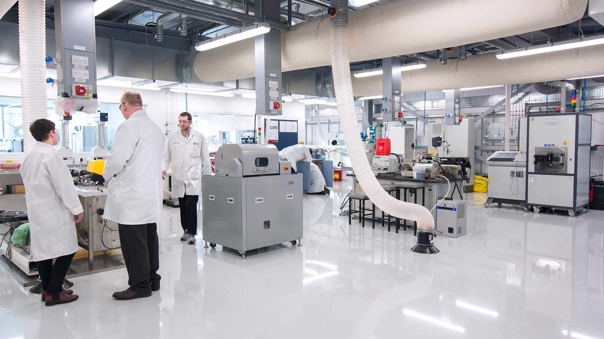 CPI’s cutting-edge graphene capabilities, shown here, have helped Graphene Composites’ progress. The company has now been shortlisted for a prestigious industry award CPI’s cutting-edge graphene capabilities, shown here, have helped Graphene Composites’ progress. The company has now been shortlisted for a prestigious industry award