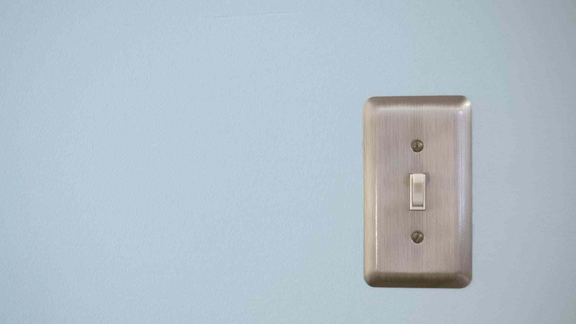 John Henry Holmes is credited for the in light switch John Henry Holmes is credited for the in light switch